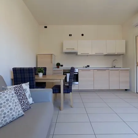 Casa Vacanza Lagolecco * ليكو