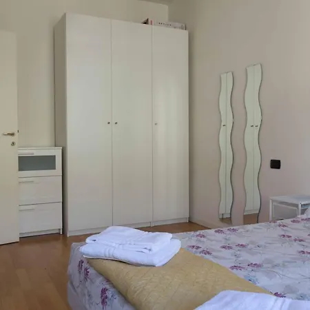 Casa Vacanza Lagolecco Aparthotel Lecco